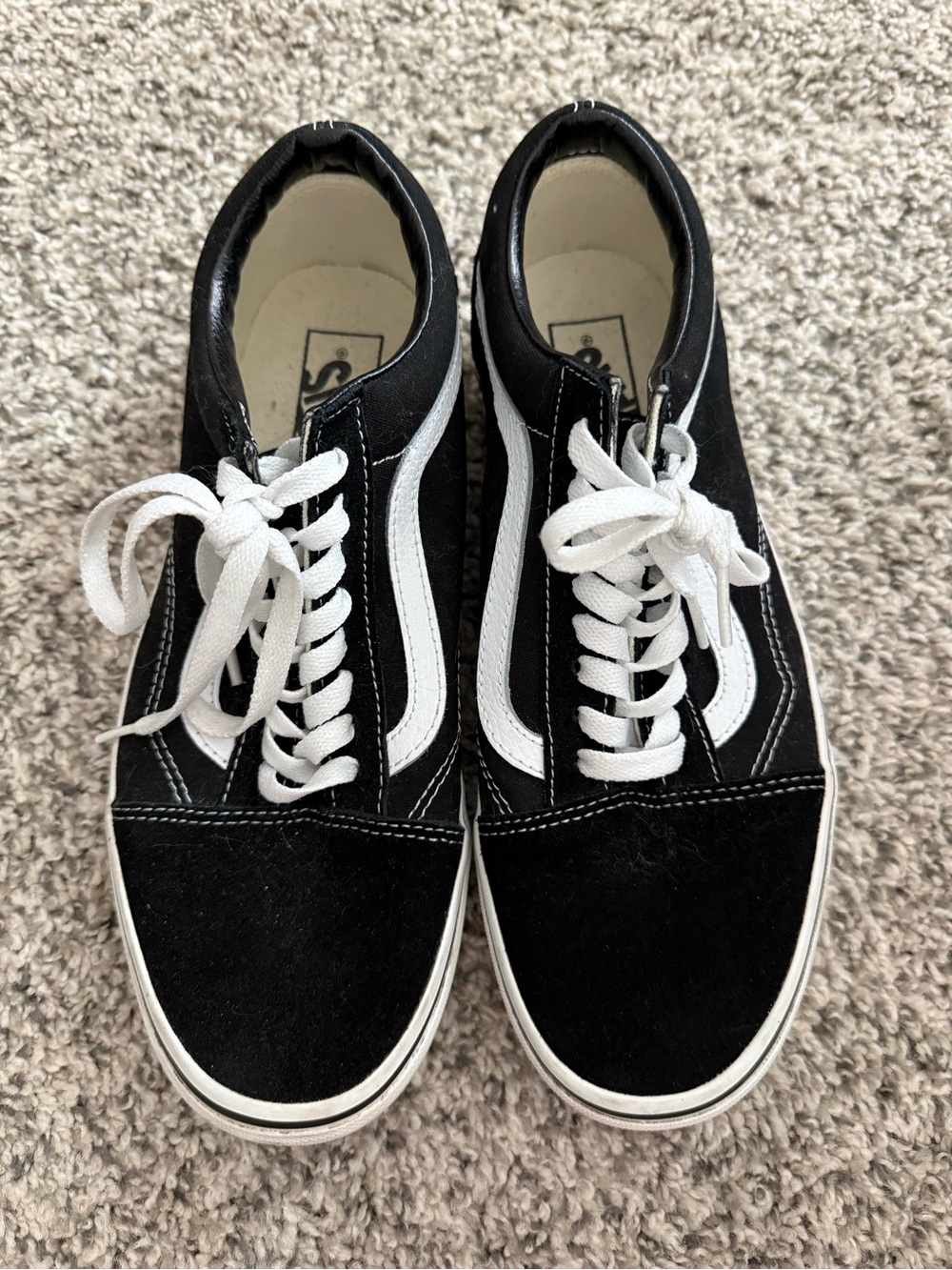 Vans Old Skool Black & White Sneakers Women’s 9 Men’s 7.5